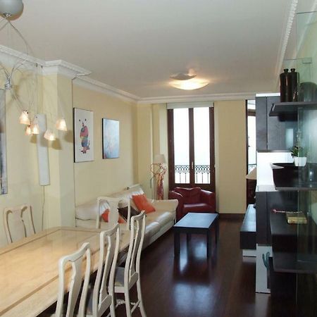 Vivienda en Gijon frente al mar Villa Buitenkant foto