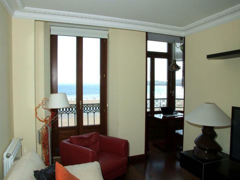 Vivienda en Gijon frente al mar Villa Buitenkant foto