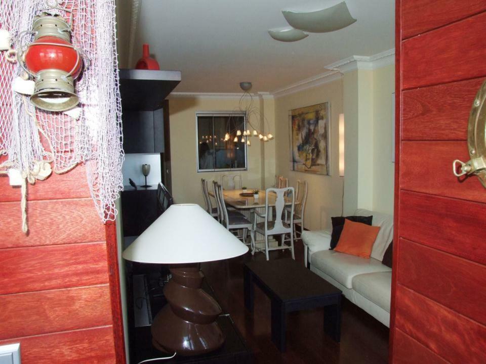 Vivienda en Gijon frente al mar Villa Buitenkant foto
